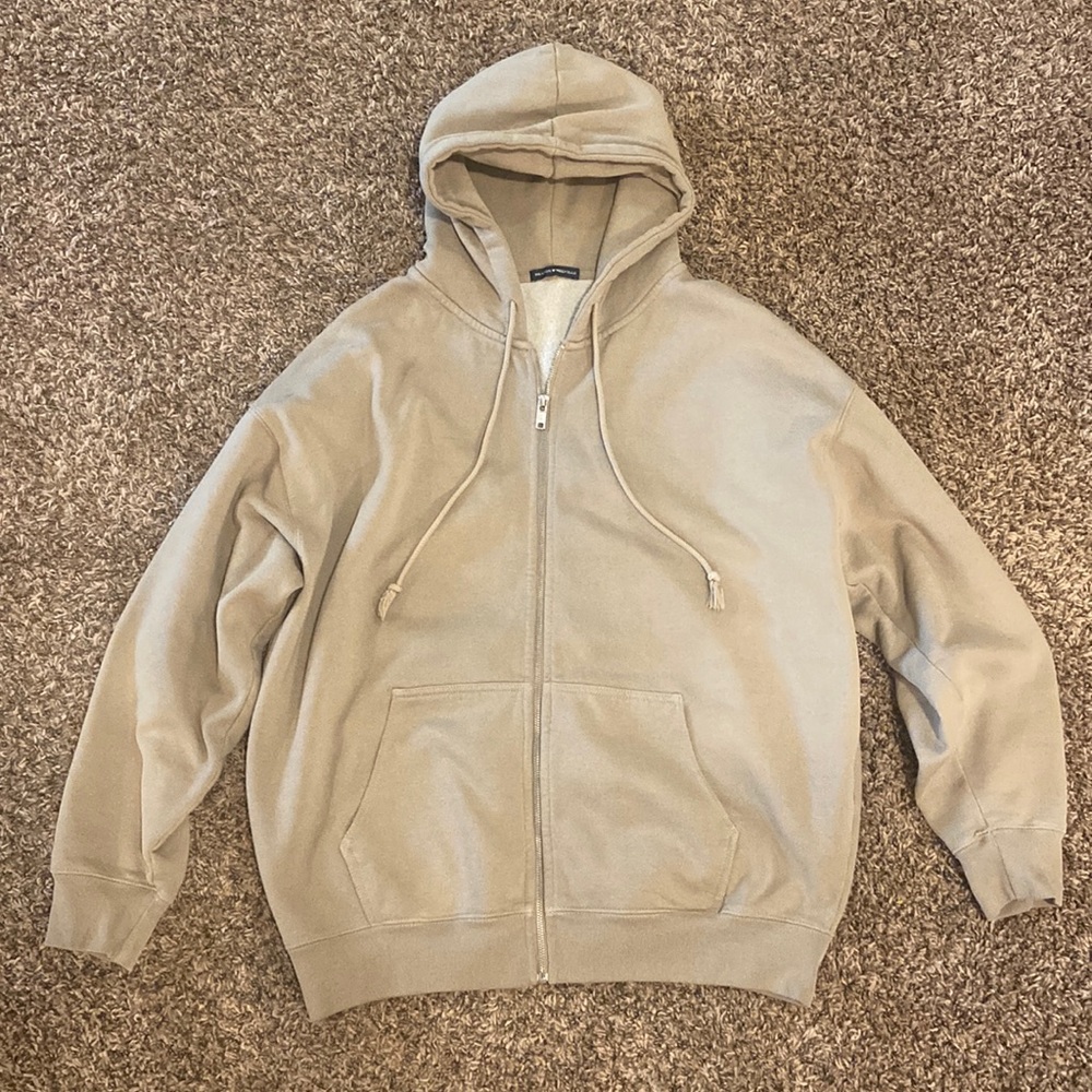 Brandy Melville Oversized zip up Hoodie one size